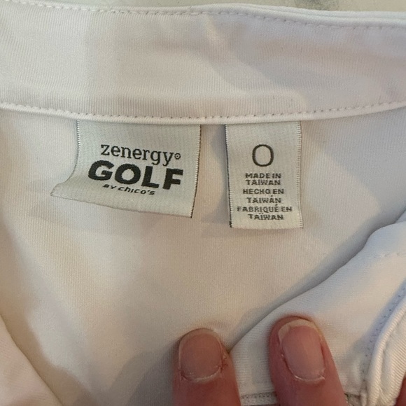 Chico’s Zenergy White and Gold Patterned Zip-Up Golf Top. Chico’s size 0, Small - Picture 6 of 7